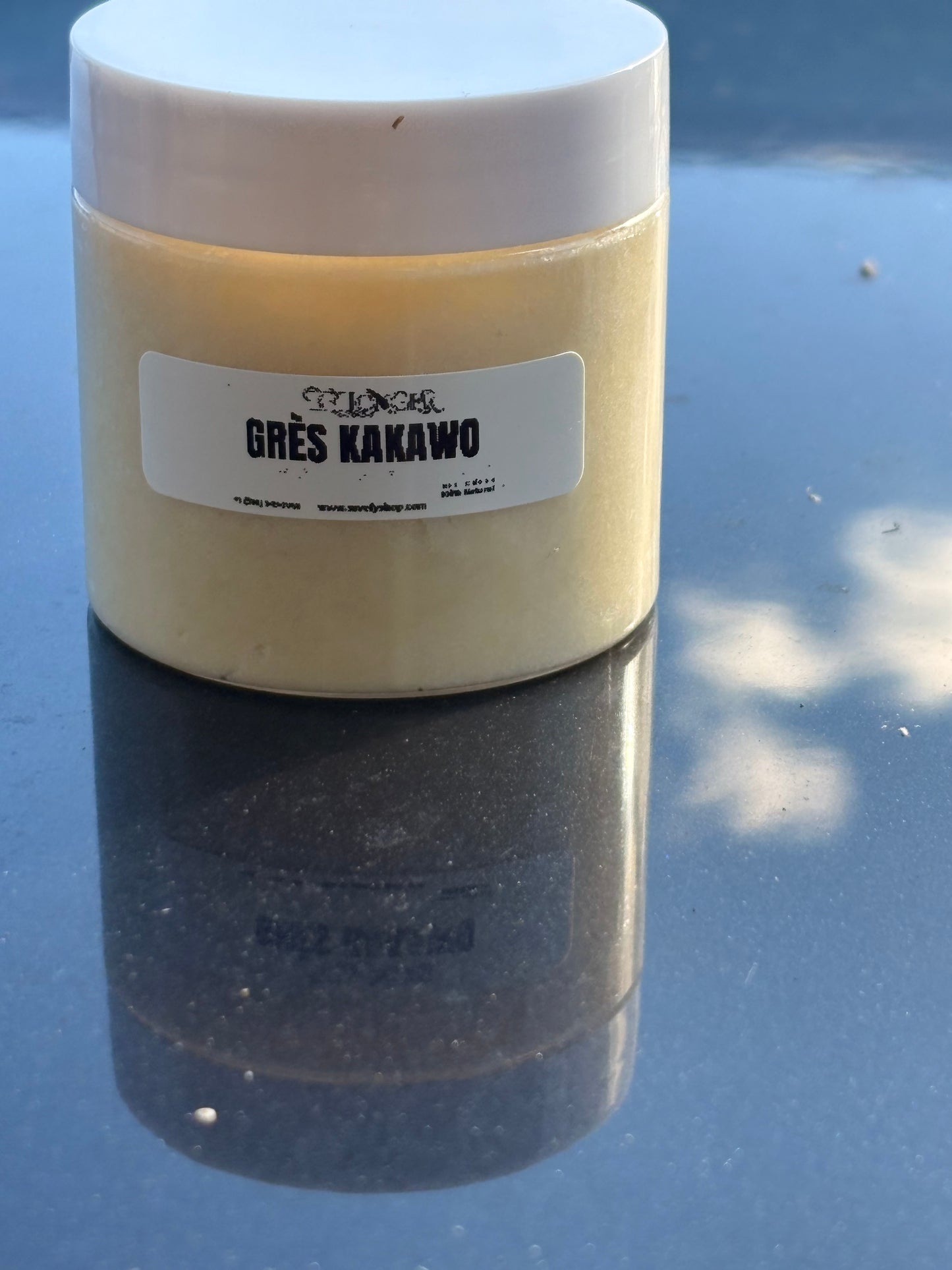 Crès Cacao mix with lwil koulev + bave bef 4oz